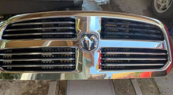 Radiator grille for Dodge Ram 1500 4 gen