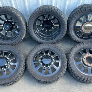 RAM TRUCK WHEELS AND TIRES