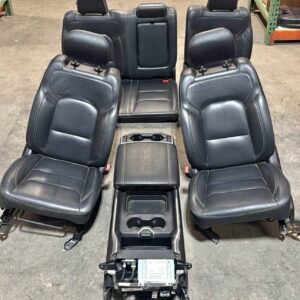 2019-2025 Ram 1500 Big Horn/Lone Star black seats and center console